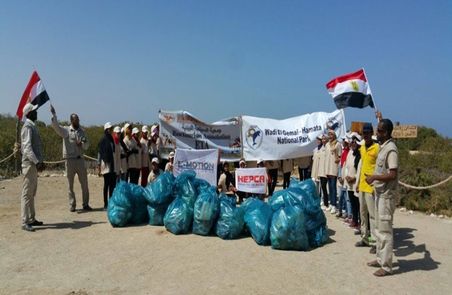 Qu'laan Cleanup by HEPCA, Wadi el Gimal National Park Rangers and Marsa Alam School students